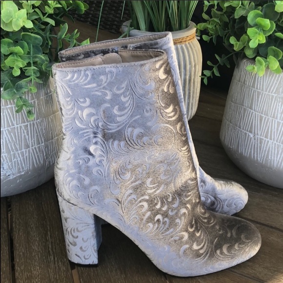 (Sold) Shellys London Elliot Filigree Velvet Boot - Picture 3 of 7